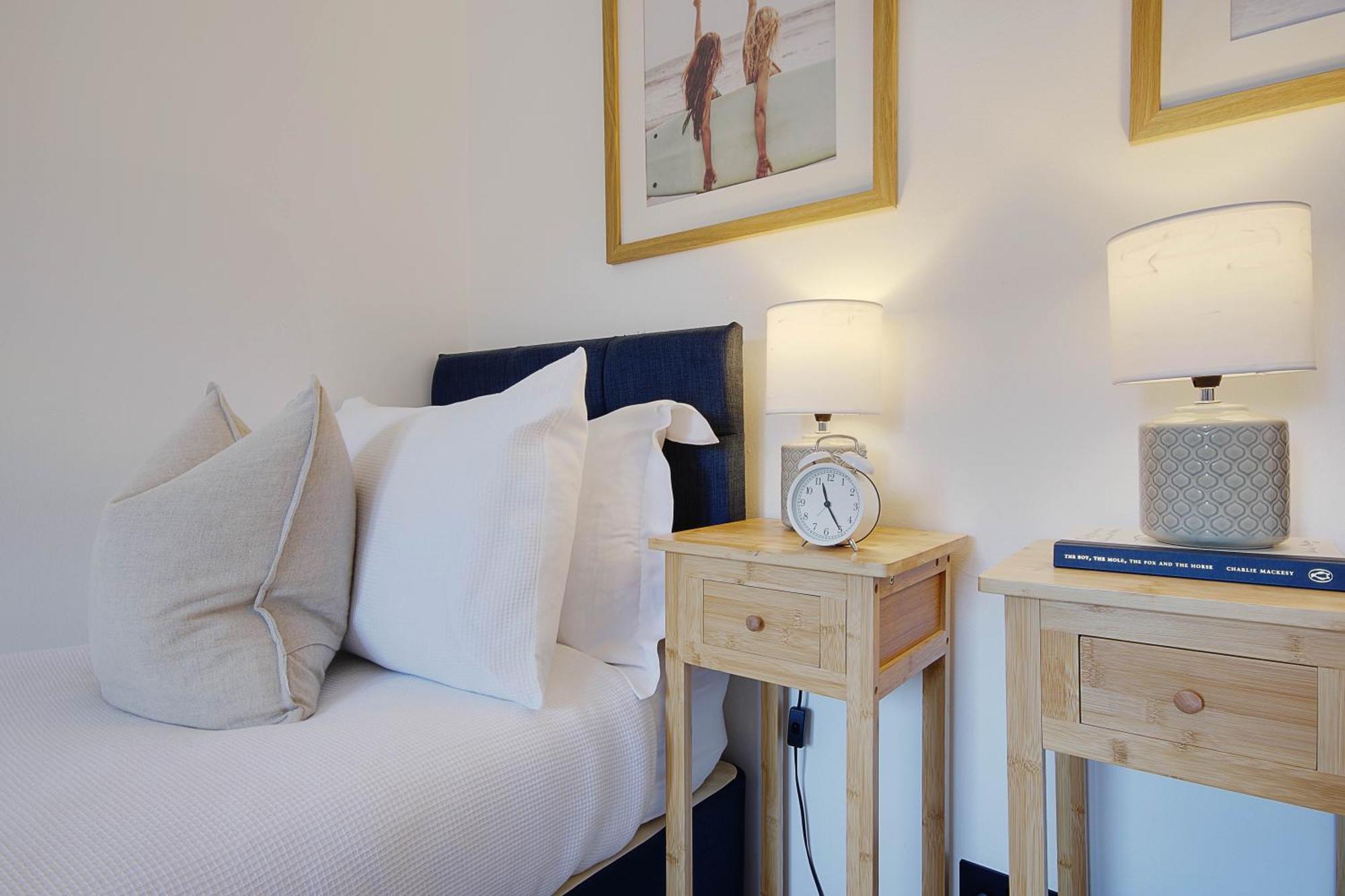 פול The Nook - Cosy Coastal Retreat Near Sandbanks מראה חיצוני תמונה